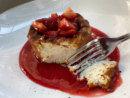 Frozen Yogurt Shop «TartBerry», reviews and photos, 915 SW 9th Ave, Portland, OR 97205, USA