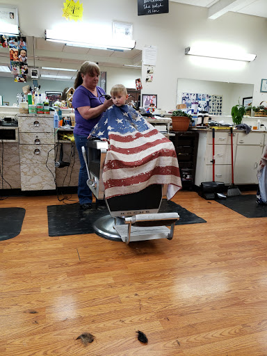 Barber Shop «South End Barber Shop», reviews and photos, 222 E Oak Ridge Dr #1900, Hagerstown, MD 21740, USA
