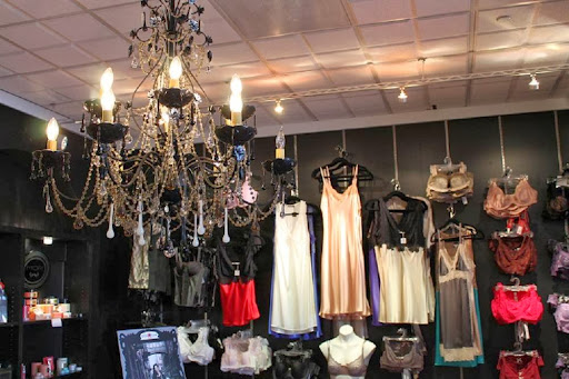 Lingerie Store «Belle Mode Intimates», reviews and photos, 11889 Grand Commons Ave, Fairfax, VA 22030, USA