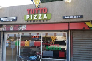 Tutto Pizza Express image