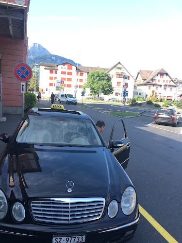Rezensionen über Martin taxi Brunnen Schwyz Gersau Morschach in Freienbach - Taxiunternehmen