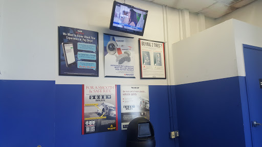 Auto Parts Store «Pep Boys Auto Parts & Service», reviews and photos, 11456 Washington Blvd, Whittier, CA 90606, USA