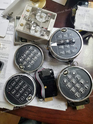 Locksmith «American Best Locksmith», reviews and photos, 3226 Mainford St, Houston, TX 77009, USA