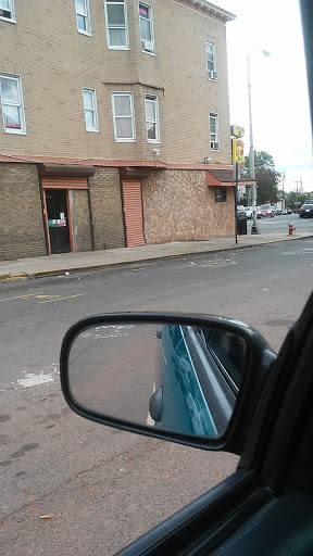 Liquor Store «Hub Liquors Inc», reviews and photos, 123 French St, New Brunswick, NJ 08901, USA