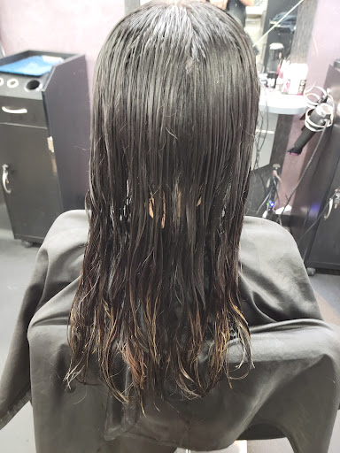 Hair Salon «Rock Your Locks Hair Salon», reviews and photos, 904 Lithia Pinecrest Rd, Brandon, FL 33511, USA