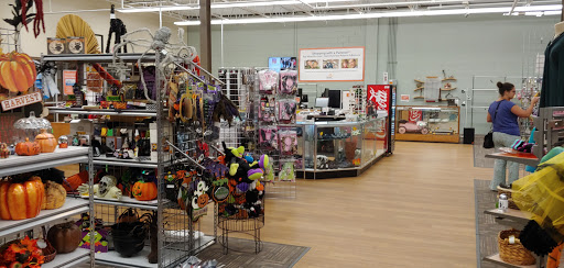 Thrift Store «Arcs Value Village Thrift Store & Donation Center», reviews and photos