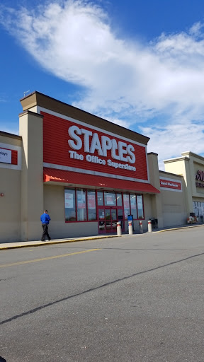 Office Supply Store «Staples», reviews and photos, 3650 Long Beach Rd, Oceanside, NY 11572, USA