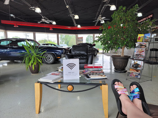 Car Repair and Maintenance «Francen & Son Foreign Car Specialist», reviews and photos, 1650 E Algonquin Rd, Algonquin, IL 60102, USA