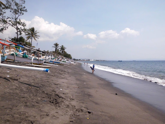 Meninting Beach