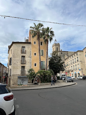 Tout A 2 Euros & + à Pézenas
