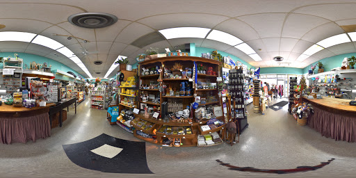 Gift Shop «Hurst Discount Drug And Soda Fountain», reviews and photos, 102 N 3rd St, Bardstown, KY 40004, USA