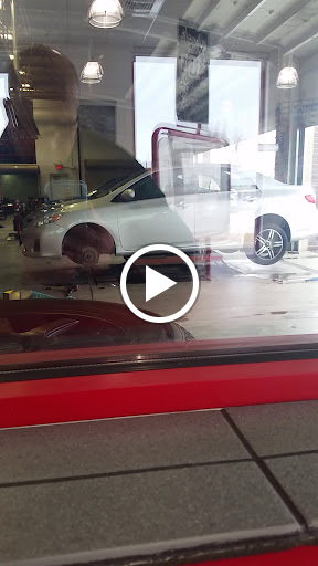 Tire Shop «Discount Tire Store - Eagan, MN», reviews and photos, 3575 Pilot Knob Rd, Eagan, MN 55122, USA