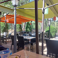 Atmosphère du Restaurant Il Giardino à Chaumont-sur-Tharonne - n°3