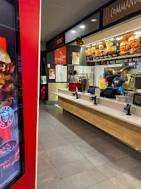 Atmosphère du Restaurant KFC Wasquehal - n°14