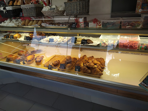 Peguesse Benoit, (Boulangerie, pâtisserie, sandwicherie) à Montceau-les-Mines