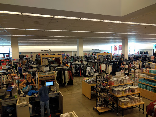 Department Store «Nordstrom Rack Downtown San Francisco», reviews and photos, 555 9th St, San Francisco, CA 94103, USA