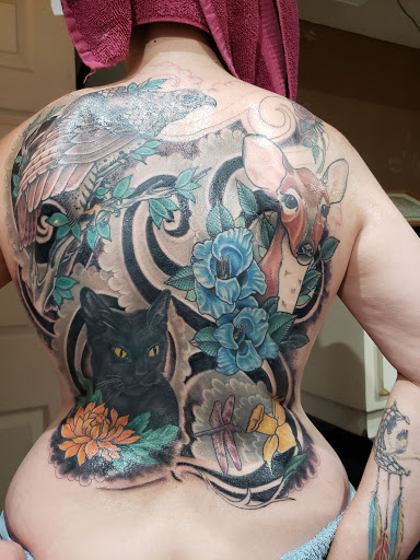 Tattoo Shop «Grinn & Barrett Tattoo and Piercing», reviews and photos, 3021 Leavenworth St, Omaha, NE 68105, USA