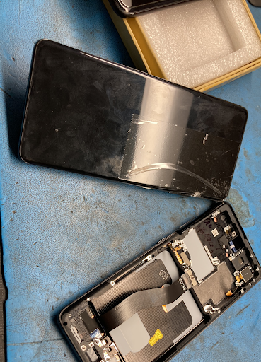Cell Phone Store «Cell Phone Repair C.P.R (,Unlocks,Data Recovery,Sales)», reviews and photos, 1225 N Solano Dr b, Las Cruces, NM 88001, USA