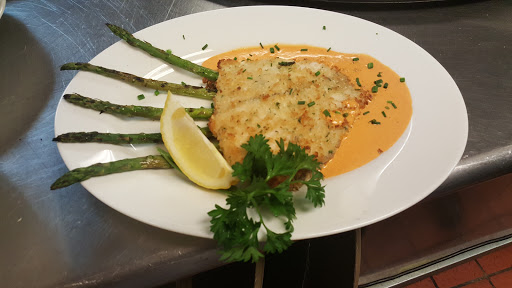 Movie Theater «Landmark Renaissance Cinema», reviews and photos, 1850 2nd St, Highland Park, IL 60035, USA