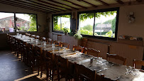 Atmosphère du Restaurant français Auberge De Grange Rouet à Pavezin - n°7