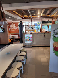 Atmosphère du Restauration rapide McDonald's à Is-sur-Tille - n°4