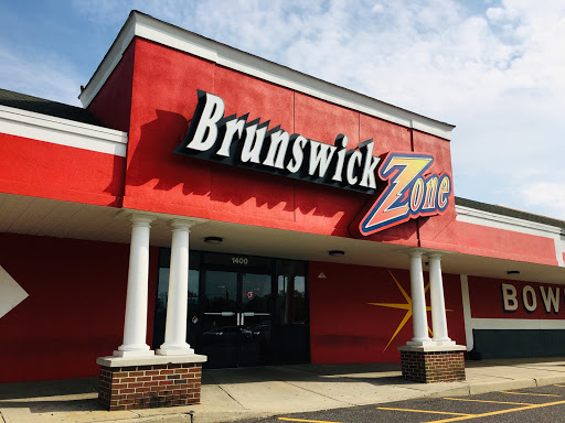Bowling Alley «Brunswick Zone Hazlet Lanes», reviews and photos, 1400 Route Number 36, Hazlet, NJ 07730, USA