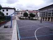 Colegio Público Basakaitz en Aizarnazabal