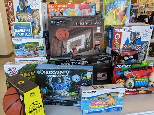 Home Goods Store «Tuesday Morning», reviews and photos, 1951 Madison St, Clarksville, TN 37043, USA