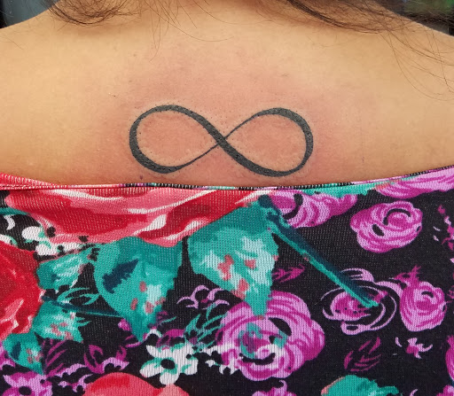 Tattoo Shop «29 Palms Tattoo», reviews and photos, 506 Manatee Ave E, Bradenton, FL 34208, USA