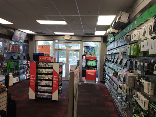 Video Game Store «GameStop», reviews and photos, 11069 Pines Blvd, Pembroke Pines, FL 33026, USA