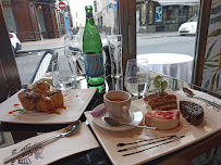 Plats et boissons du Restaurant italien Angelo Pizzeria à Paris - n°8
