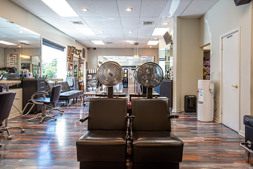 Hair Salon «Nelund Minton Hair Salon», reviews and photos, 208 Godwin Ave, Midland Park, NJ 07432, USA