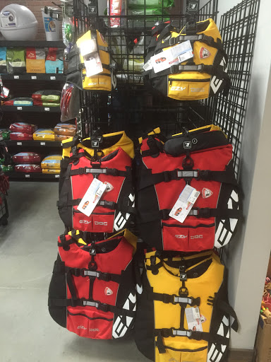 Pet Supply Store «The Animal Park Marketplace», reviews and photos, 744 W Riverdale Rd, Riverdale, UT 84405, USA