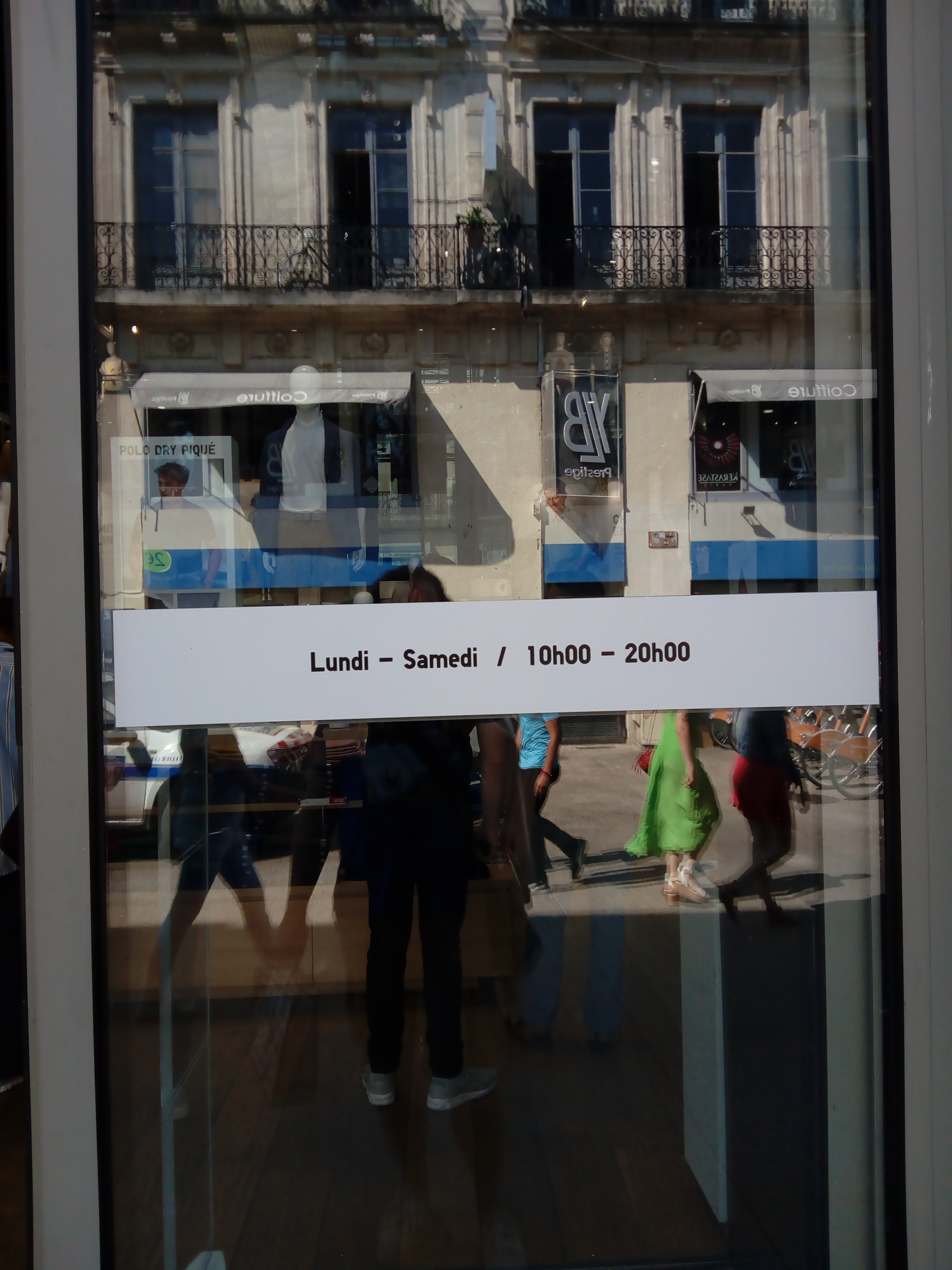 Photo n° 5 de l'avis de Monsieur.� fait le 19/05/2018 à 15:34