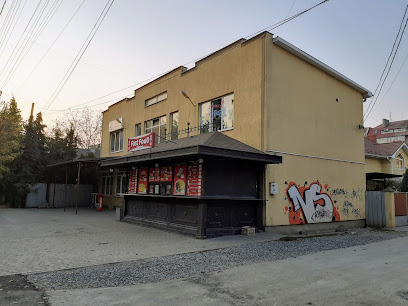 Fast Food у Лєри - Kapushanska St, 136, Uzhhorod, Zakarpattia Oblast, Ukraine, 88000
