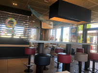 Atmosphère du Restauration rapide McDonald's à Pons - n°8