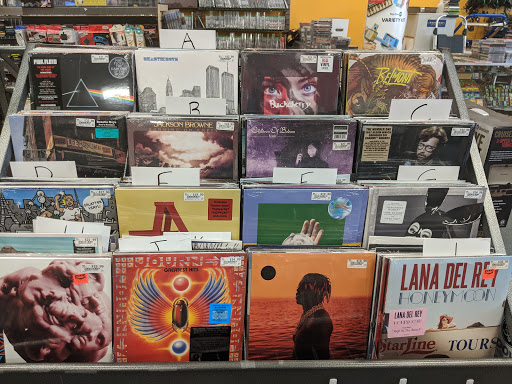 DVD Store «Vintage Stock», reviews and photos, 5351 NE Antioch Rd, Kansas City, MO 64119, USA