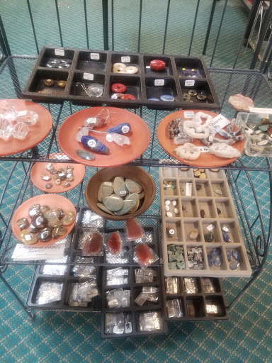 Book Store «Book & Bead Outlet», reviews and photos, 950 N Courtenay Pkwy, Merritt Island, FL 32953, USA