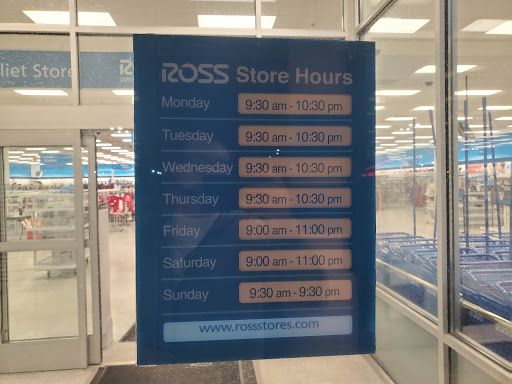 Clothing Store «Ross Dress for Less», reviews and photos, 2805 Plainfield Rd, Joliet, IL 60435, USA