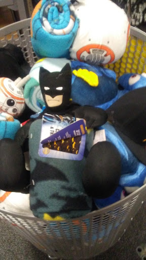 Thrift Store «72nd Street Goodwill», reviews and photos, 1415 E 72nd St, Tacoma, WA 98404, USA