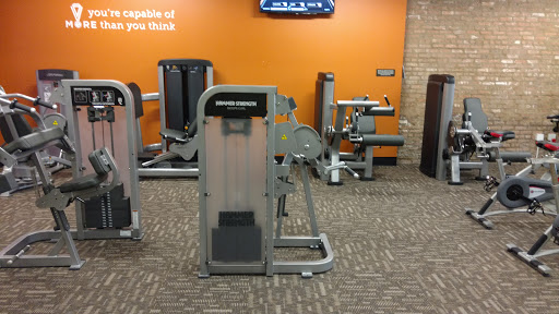 Gym «Anytime Fitness», reviews and photos, 1346 W Devon Ave, Chicago, IL 60660, USA