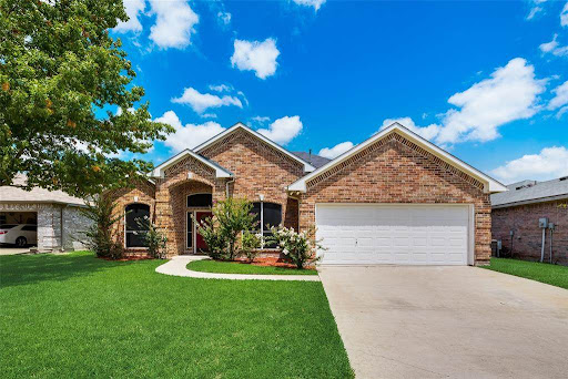 Real Estate Agency «RE/MAX Landmark Terrell», reviews and photos, 113 N Frances St, Terrell, TX 75160, USA