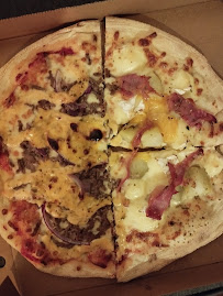 Plats et boissons du Pizzeria Saveurs Pizza Reignac-sur-Indre - n°4