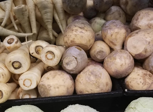 Grocery Store «Fresh Thyme Farmers Market- 82nd», reviews and photos, 4225 E 82nd St, Indianapolis, IN 46250, USA