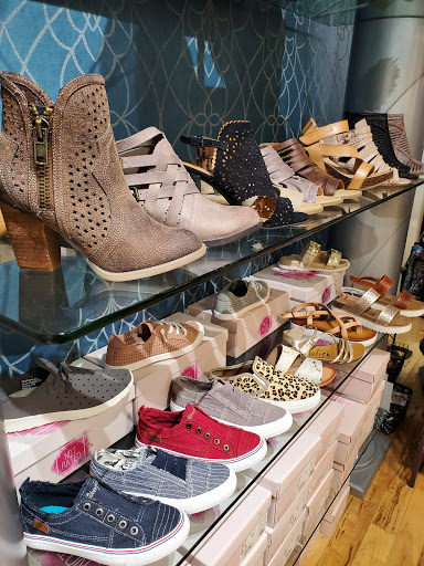 Gift Shop «Green Boutique», reviews and photos, 1032 Bloomingdale Ave, Valrico, FL 33596, USA