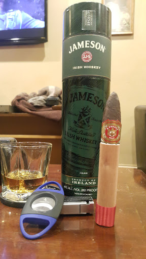 Cigar Shop «Slow Burns Cigar Shoppe & Smoking Lounge», reviews and photos, 701 Frederick Rd, Catonsville, MD 21228, USA