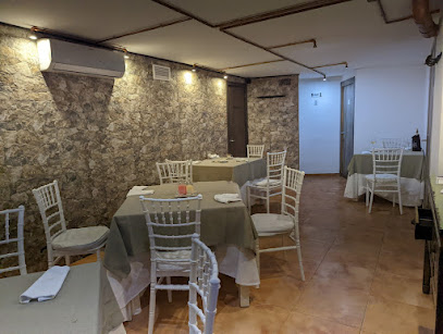 Restaurante Casa Amate - P.º de España, 10, 23008 Jaén, Spain