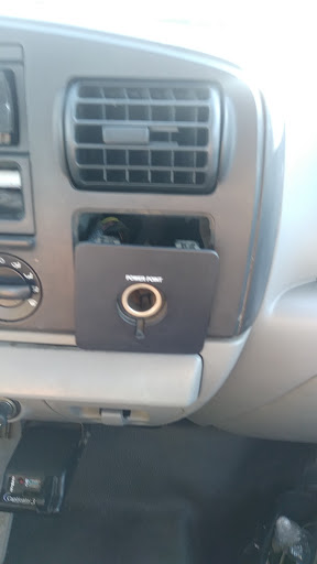 Used Car Dealer «West Side Used Cars Inc», reviews and photos, 725 N Zarzamora St, San Antonio, TX 78207, USA