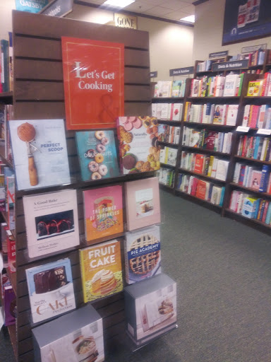 Book Store «Barnes & Noble», reviews and photos, 1542 Northern Blvd, Manhasset, NY 11030, USA