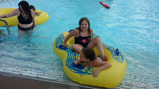 Water Park «Uhrichsville Water Park», reviews and photos, 401 E 12th St, Uhrichsville, OH 44683, USA